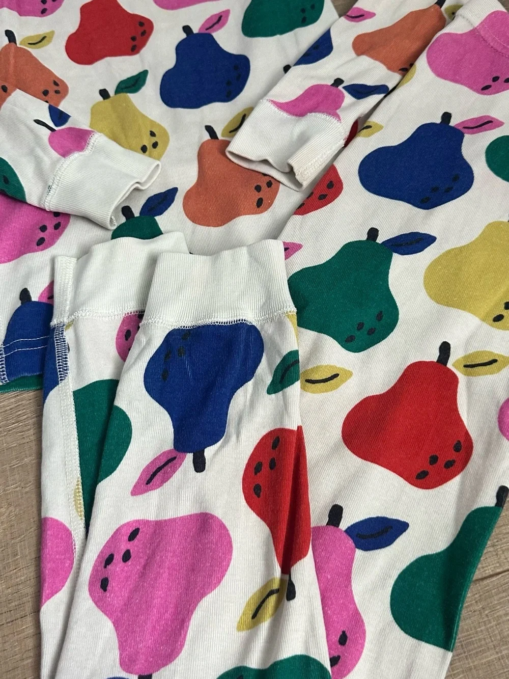 Hanna Andersson White Pear Print Long Sleeve Pajama Set - Multicolor Pears